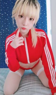 日韩区o色大姐_BD神马在线观看